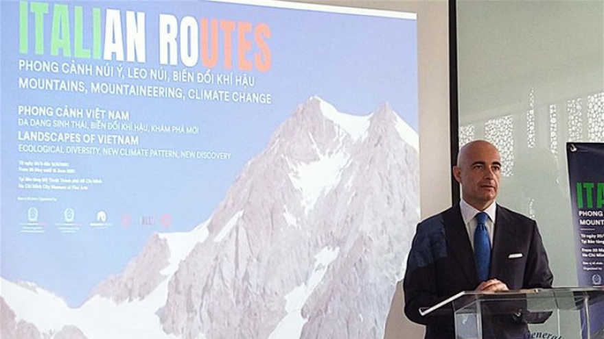 Photo exhibition introduces Italian mountains to Vietnamese audiences